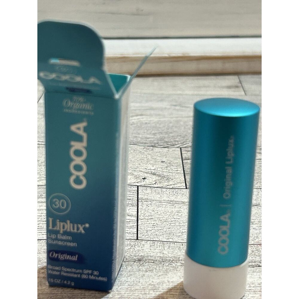 COOLA Classic Liplux Organic Lip Balm Sunscreen SPF 30 .15oz Full Size - Picture 2 of 8